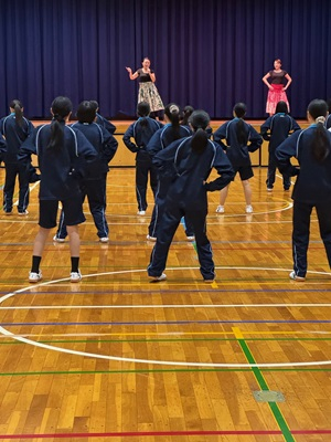 071215　エンジョイスポーツ　フラダンス01